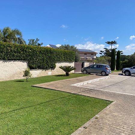 Alloggio Turistico Villa Camelia Lavinio Anzio Exterior photo